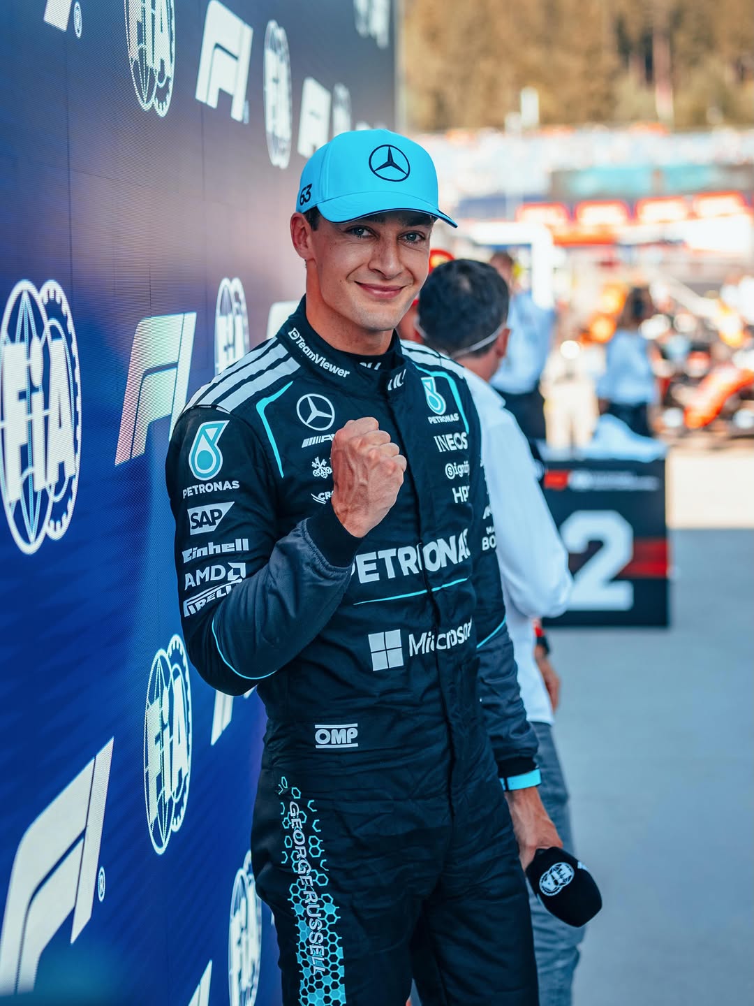 Instagram post by @georgerussell63